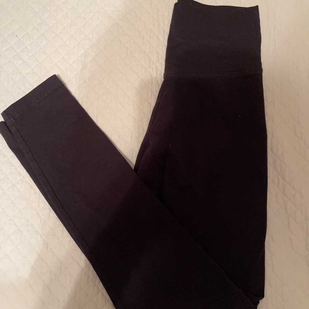 Black leggings